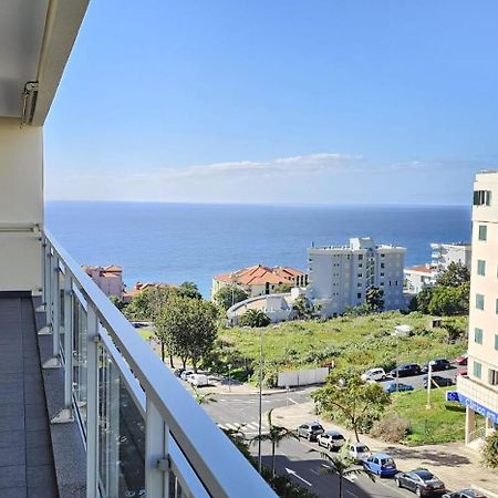Vista Mar - Ac, Pool & Gym Apartment Funchal  Ngoại thất bức ảnh