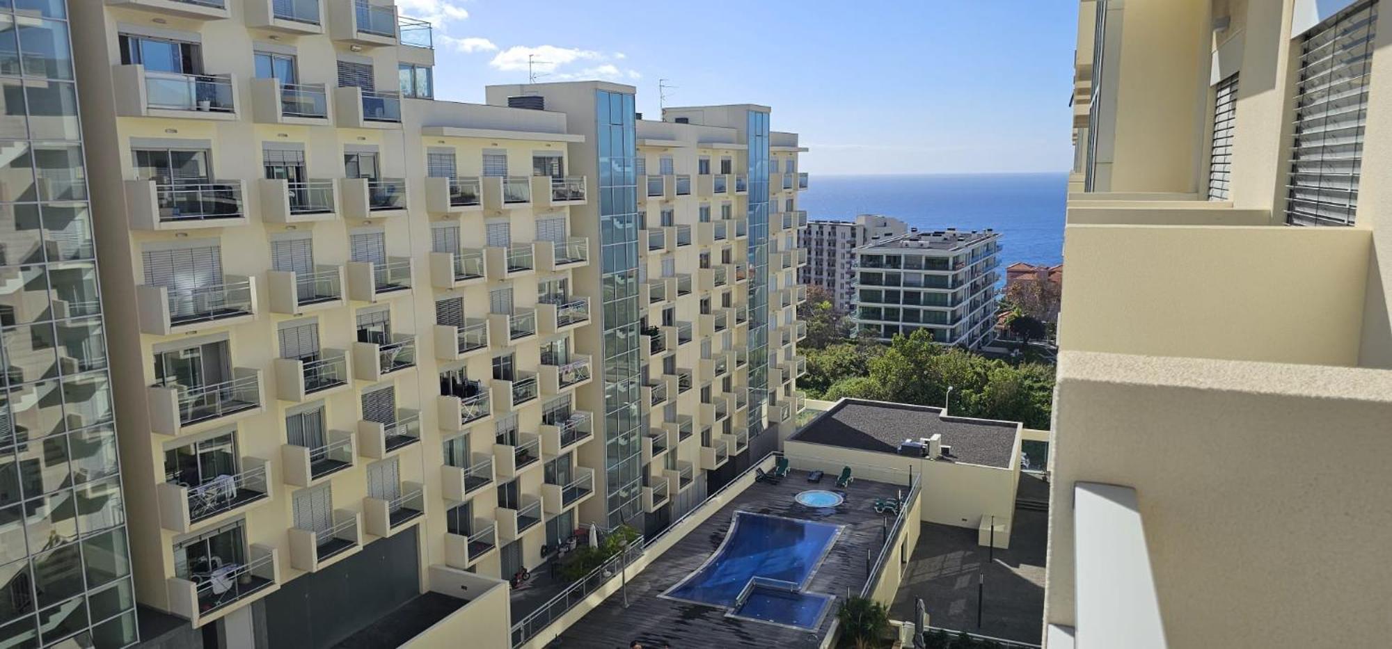 Vista Mar - Ac, Pool & Gym Apartment Funchal  Ngoại thất bức ảnh